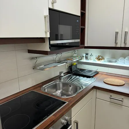 Apartment Hochwertiges Moebliertes Wohnen Auf Zeit Zentrum