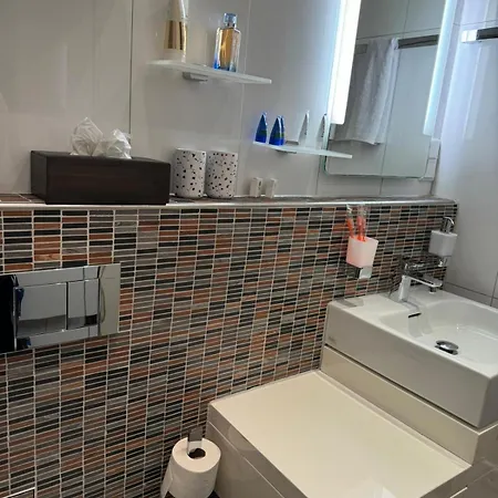 Hochwertiges Moebliertes Wohnen Auf Zeit Zentrum Apartment Nuremberg
